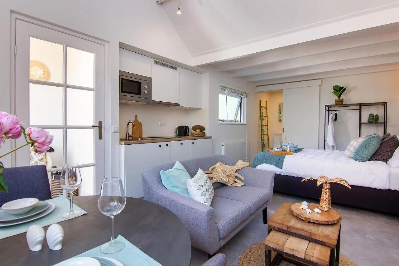 아파트 Coast Guesthouse 잔드보르트
